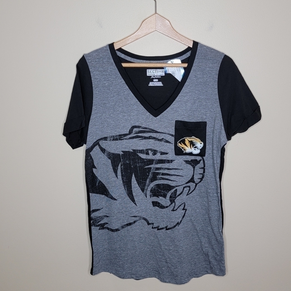 NWT Majestic Section 101 | Mizzou Tigers Cuffed Short Sleeve V-neck Tee